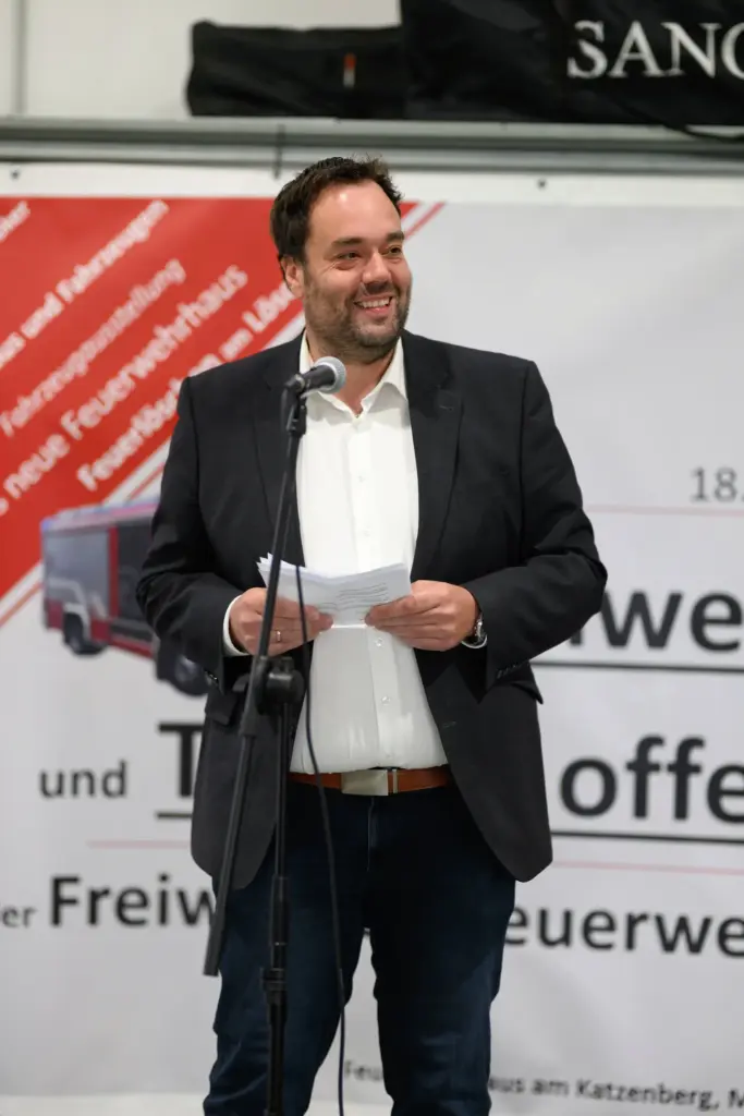Grußwort bei der Einweihung des neuen Feuerwehrhauses in Höfa